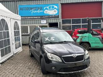 Uttjänta bilar auto Skoda Roomster Roomster (5J), MPV, 2006 / 2015 1.6 TDI 16V 2012/1