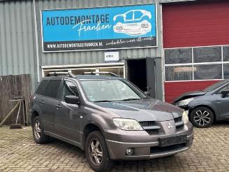  Mitsubishi Outlander Outlander (CU), SUV, 2001 / 2007 2.0 16V 4x2 2008/10