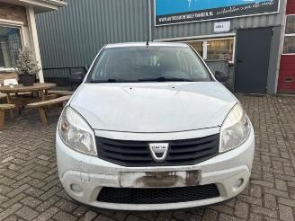 Dacia Sandero Sandero I (BS), Hatchback, 2008 / 2013 1.4 picture 2