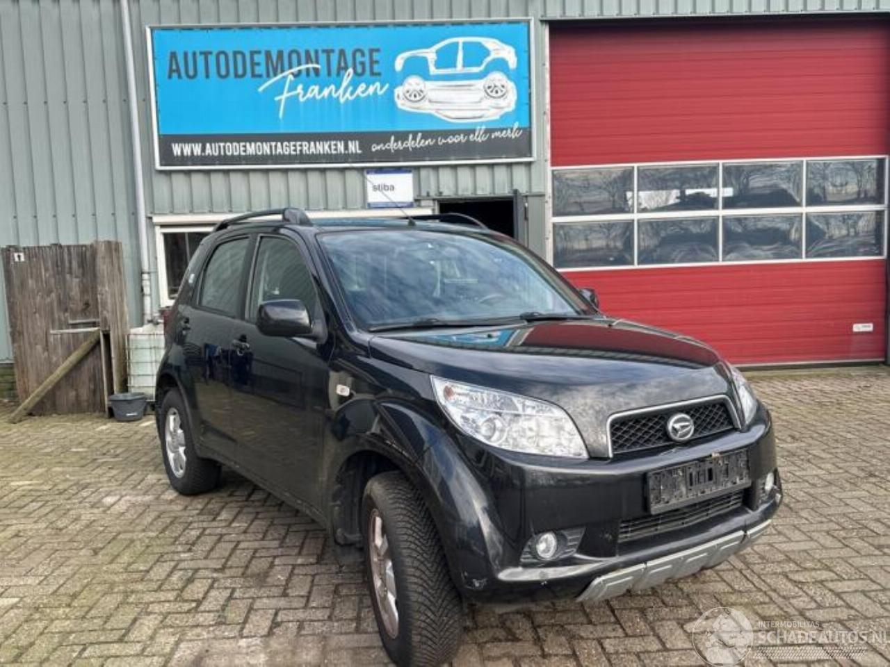 Daihatsu Terios Terios (J2), Terreinwagen, 2005 1.5 16V DVVT 4x2 Euro 4