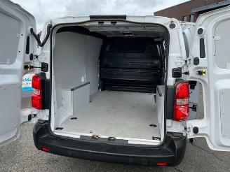 Opel Vivaro 2.0 Kasten L3H1 picture 12
