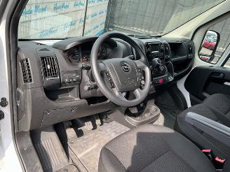 Opel Movano 2.2 L3H2 picture 6