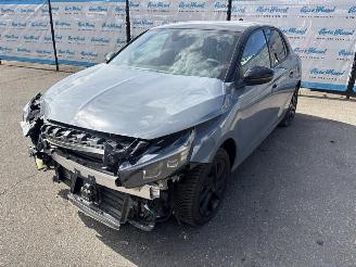 Auto incidentate Opel Corsa Level 4 1.2 Turbo (74kW) Automaat 2025/3