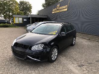 Avarii autoturisme Volkswagen Golf  2009/1