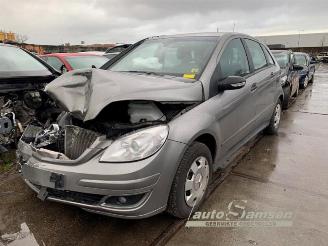 Salvage car Mercedes B-klasse B (W245), Hatchback, 2005 / 2011 1.7 B-170 16V 2007/1