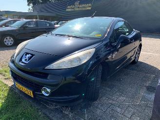 uszkodzony samochody osobowe Peugeot 207  2007/6