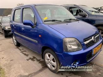 Coche siniestrado Opel Agila Agila (A), MPV, 2000 / 2007 1.2 16V 2004/9