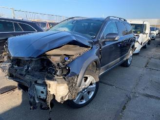 Schadeauto Volvo Xc-70  2012/6