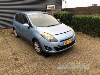 Vrakbiler auto Renault Grand-scenic Grand Scenic III (JZ), MPV, 2009 / 2016 1.4 16V TCe 130 2009/10