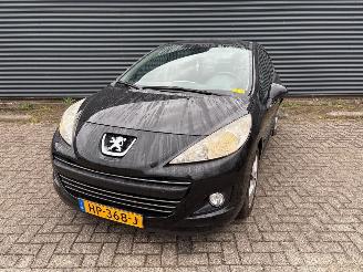 Schadeauto Peugeot 207  2010/1