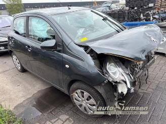 Peugeot 108 108, Hatchback, 2014 1.0 12V picture 2