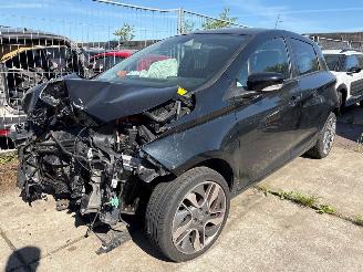 krockskadad bil auto Renault Zoé  2017/7