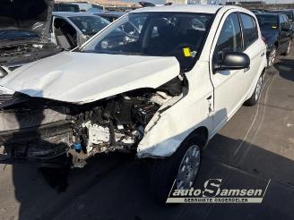 Vrakbiler auto Hyundai I-20 i20, Hatchback, 2008 / 2015 1.2i 16V 2013/8