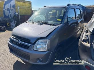 Coche siniestrado Opel Agila Agila (A), MPV, 2000 / 2007 1.2 16V Twin Port 2006/3