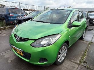 skadebil auto Mazda 2  2008/2