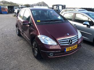 krockskadad bil auto Mercedes A-klasse  2008/10
