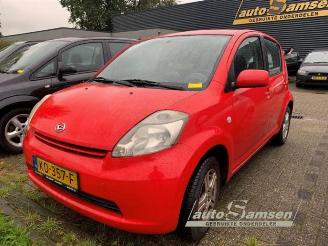 Coche siniestrado Daihatsu Sirion Sirion 2 (M3), Hatchback, 2005 1.3 16V DVVT 2008/4