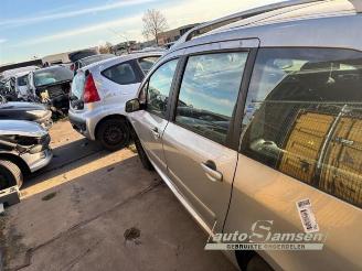 Peugeot 307 307 SW (3H), Combi, 2002 / 2008 2.0 16V picture 14