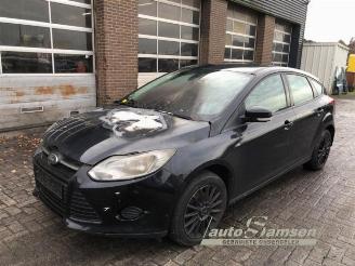 Uttjänta bilar auto Ford Focus Focus 3, Hatchback, 2010 / 2020 1.0 Ti-VCT EcoBoost 12V 100 2013/7