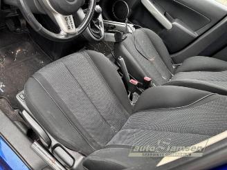 Mazda 2 2 (DE), Hatchback, 2007 / 2015 1.3 16V S-VT High Power picture 6
