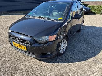 Schadeauto Mitsubishi Colt 1.3 16V Hatchback  Benzine 1.332cc 70kW (95pk) FWD 2004-06/2012-06 (Z23; Z24; Z25; Z33; Z34; Z35) 4A90; 135930 2010/6