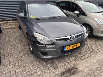 skadebil auto Hyundai I-30  2007/8