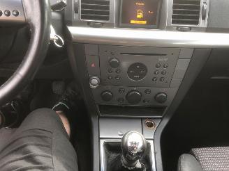 Opel Vectra -C-CC picture 6