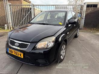 Uttjänta bilar auto Kia Rio Rio II (DE), Hatchback, 2005 / 2011 1.4 16V 2011/11