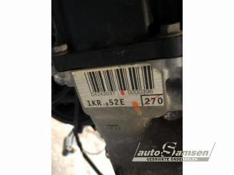 Peugeot 108 108, Hatchback, 2014 1.0 12V picture 14