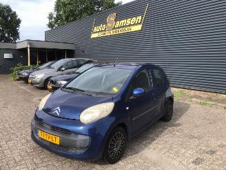 Damaged car Citroën C1 C1 Hatchback 2005 / 2014 - 1.0 12V Hatchback  Benzine 998cc 50kW (68pk) FWD 2005-06/2014-09 (PMCFA; PMCFB; PNCFA; PNCFB) 1KRFE; CFB; 384F; CFA 2007/2