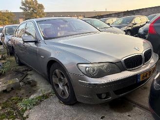 Damaged car BMW 7-serie  2006/8