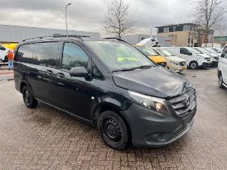 skadebil bedrijf Mercedes Vito 114 CDI 100KW LANG AIRCO KLIMA  EURO6 2020/12