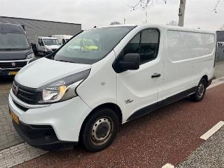 krockskadad bil bedrijf Renault Trafic TALENTO 2.0 MJ 107KW L2H1 LANG  AIRCO KLIMA EURO6 2021/6