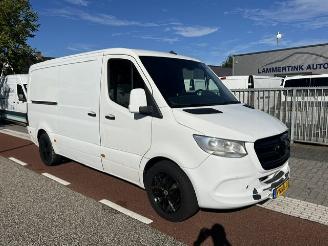 krockskadad bil bedrijf Mercedes Sprinter 314 CDI 105KW 366 L2H1 AUTOM. AIRCO KLIMA EURO6 2018/11