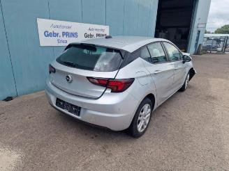 Coche siniestrado Opel Astra Astra K, Hatchback 5-drs, 2015 / 2022 1.2 Turbo 12V 2020/10