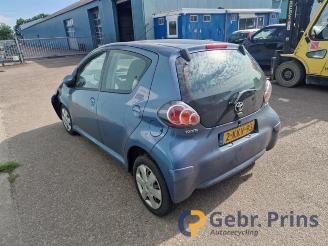 Toyota Aygo Aygo (B10), Hatchback, 2005 / 2014 1.0 12V VVT-i picture 2