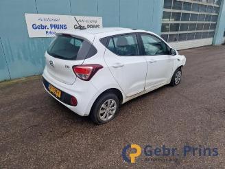 Hyundai I-10 i10 (B5), Hatchback, 2013 / 2019 1.0 12V picture 2