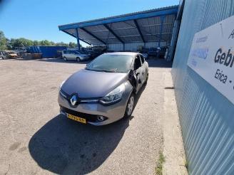 Renault Clio Clio IV (5R), Hatchback 5-drs, 2012 / 2021 0.9 Energy TCE 90 12V picture 2