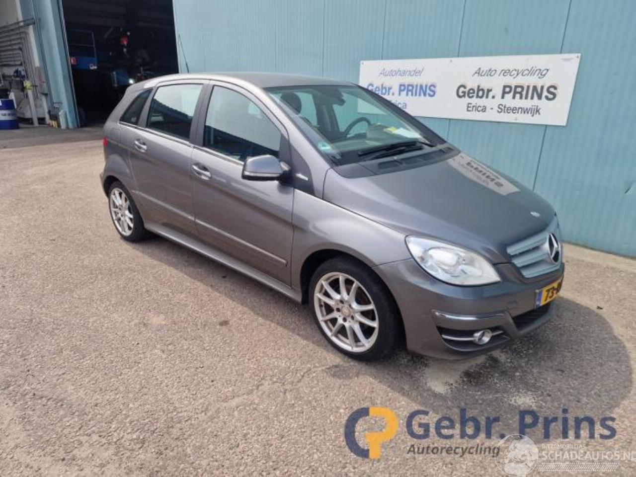 Mercedes B-klasse B (W245), Hatchback, 2005 / 2011 1.5 B-160 16V