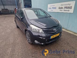 Vrakbiler auto Toyota Yaris Yaris III (P13), Hatchback, 2010 / 2020 1.4 D-4D-F 2012/9