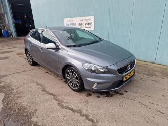 Uttjänta bilar auto Volvo V-40 V40 (MV), Hatchback 5-drs, 2012 / 2019 2.0 D2 16V 2016/1