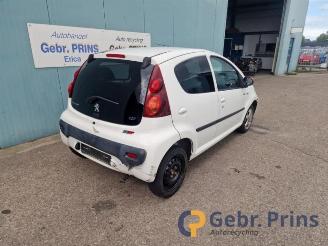 Uttjänta bilar auto Peugeot 107 107, Hatchback, 2005 / 2014 1.0 12V 2013/5