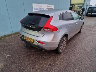 Vrakbiler auto Volvo V-40 V40 (MV), Hatchback 5-drs, 2012 / 2019 2.0 D4 16V 2014/12