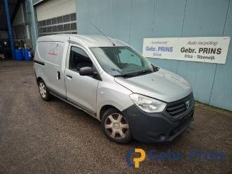 Vrakbiler auto Dacia Dokker Dokker (0S), MPV, 2012 / 2021 1.5 dCi 90 2014/3