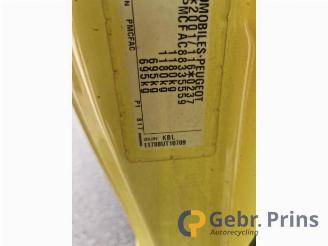 Peugeot 107 107, Hatchback, 2005 / 2014 1.0 12V picture 5