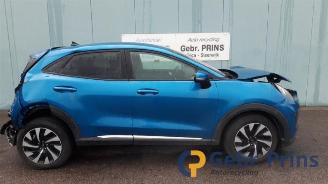 Vrakbiler auto Ford Puma Puma, SUV, 2019 1.0 Ti-VCT EcoBoost mHEV 12V 2022/5