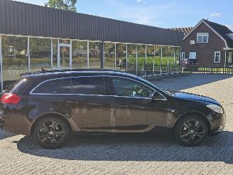 Opel Insignia SPORTS TOURER SW 1.4 Turbo 16V Ecotec Combi/o  Benzine 1.364cc 103kW (140pk) FWD picture 2