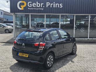 Vaurioauto  passenger cars Citroën C3 1.0 Vti 68 12V Hatchback 4Dr Benzine 999cc 50kW (68pk) FWD 2014/12