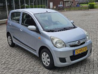 Daihatsu Cuore 1.0 12V DVVT Hatchback  Benzine 998cc 51kW (69pk) FWD picture 2