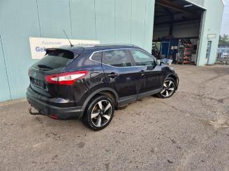 krockskadad bil auto Nissan Qashqai Qashqai (J11), SUV, 2013 1.2 DIG-T 16V 2017/1